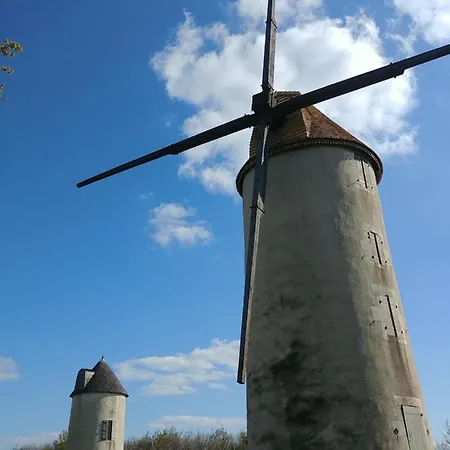 Bed & Breakfast L'Atelier De Mouilleron *